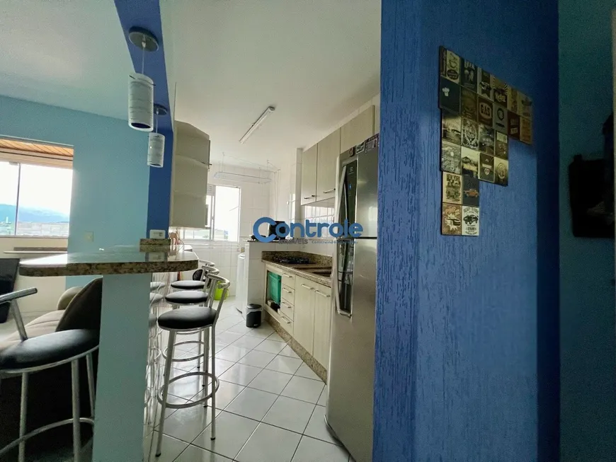 Foto 1 de Apartamento com 1 Quarto à venda, 43m² em Serraria, São José