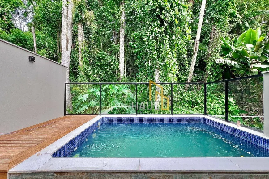 Foto 1 de Casa com 3 Quartos à venda, 138m² em Água Verde, Blumenau