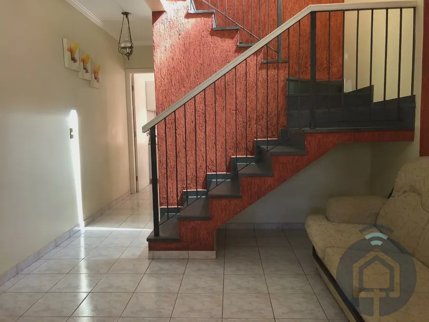 Foto 1 de Casa com 2 Quartos à venda, 82m² em Vila Santo Antonio, São Roque