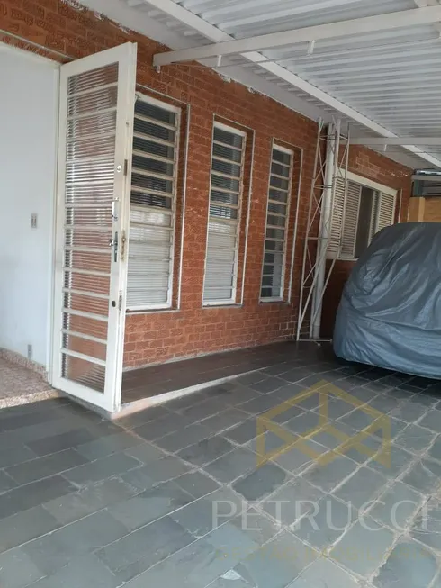 Foto 1 de Casa com 2 Quartos à venda, 200m² em Jardim Chapadão, Campinas