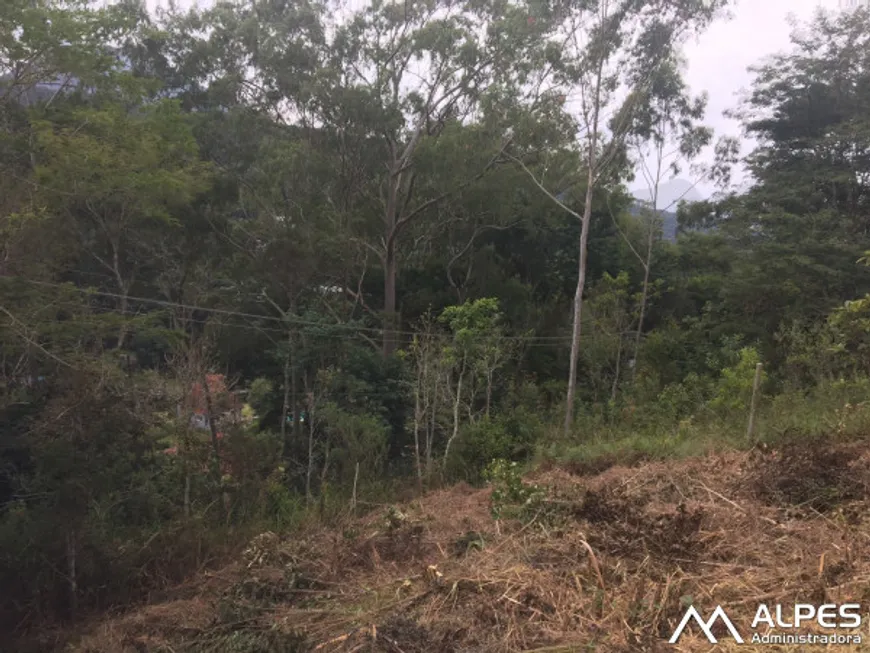 Foto 1 de Lote/Terreno à venda, 1580m² em Varzea, Teresópolis