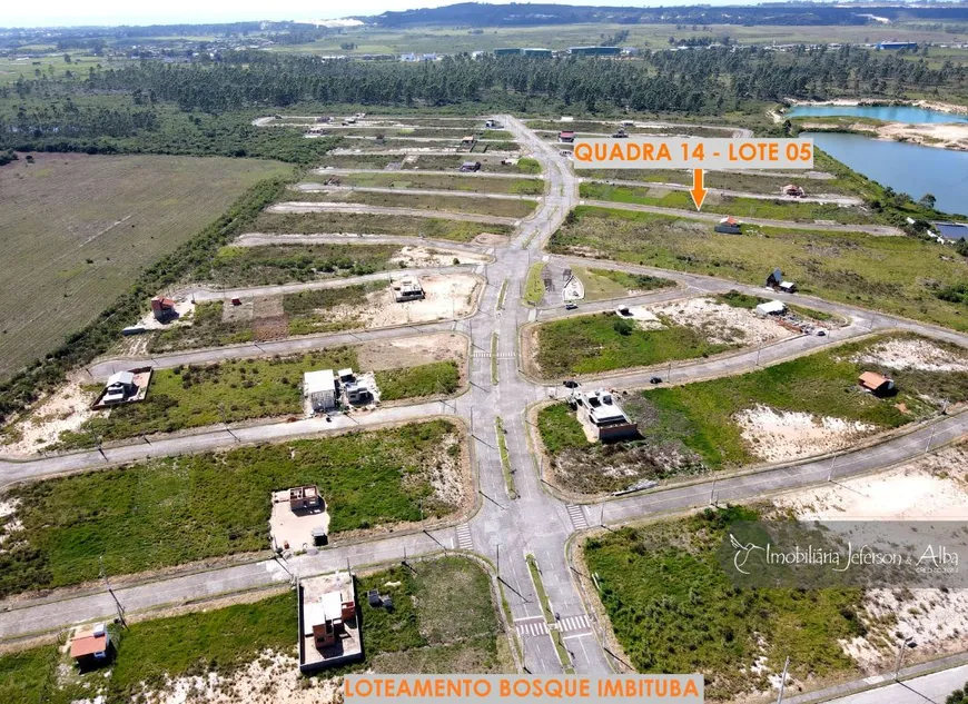 Foto 1 de Lote/Terreno à venda, 312m² em Sambaqui, Imbituba