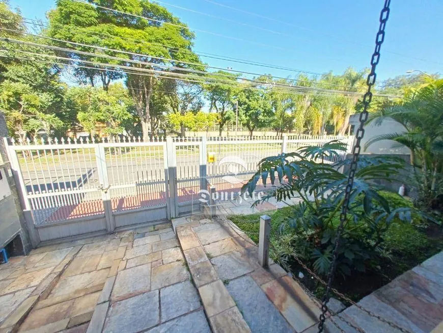 Foto 1 de Casa com 3 Quartos à venda, 210m² em Vila Curuçá, Santo André