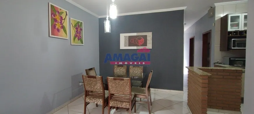 Foto 1 de Casa com 3 Quartos à venda, 120m² em Jardim Santa Marina, Jacareí