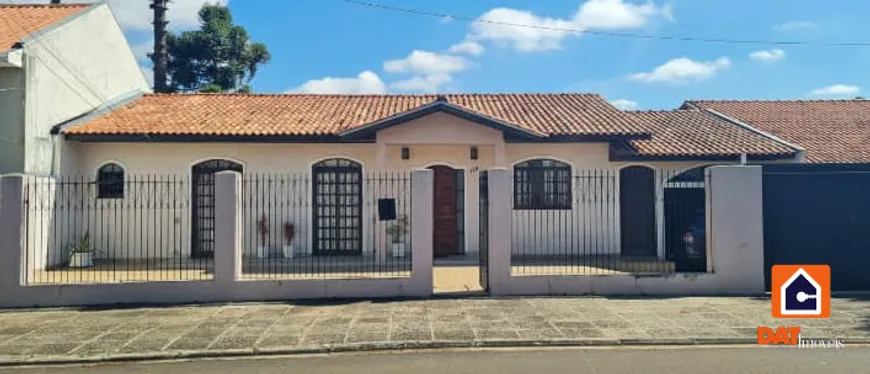 Foto 1 de Casa com 4 Quartos à venda, 237m² em Estrela, Ponta Grossa