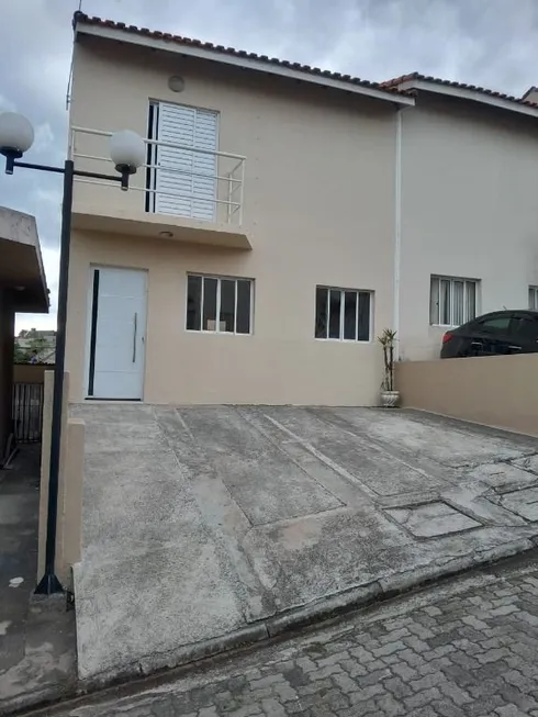 Foto 1 de Casa de Condomínio com 2 Quartos à venda, 65m² em Vila Brasileira, Mogi das Cruzes