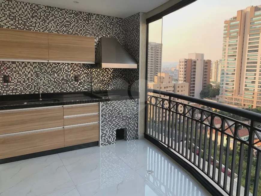 Foto 1 de Apartamento com 3 Quartos à venda, 135m² em Santa Teresinha, São Paulo