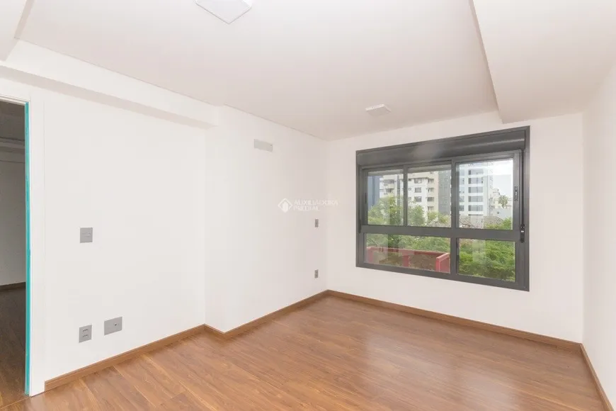 Foto 1 de Apartamento com 1 Quarto para alugar, 61m² em Independência, Porto Alegre