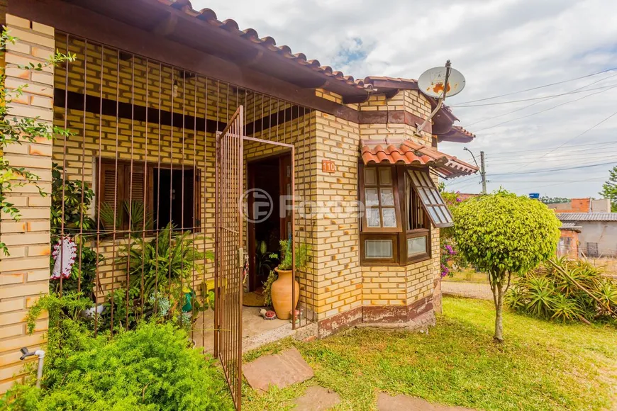 Foto 1 de Casa com 3 Quartos à venda, 65m² em Lomba do Pinheiro, Porto Alegre