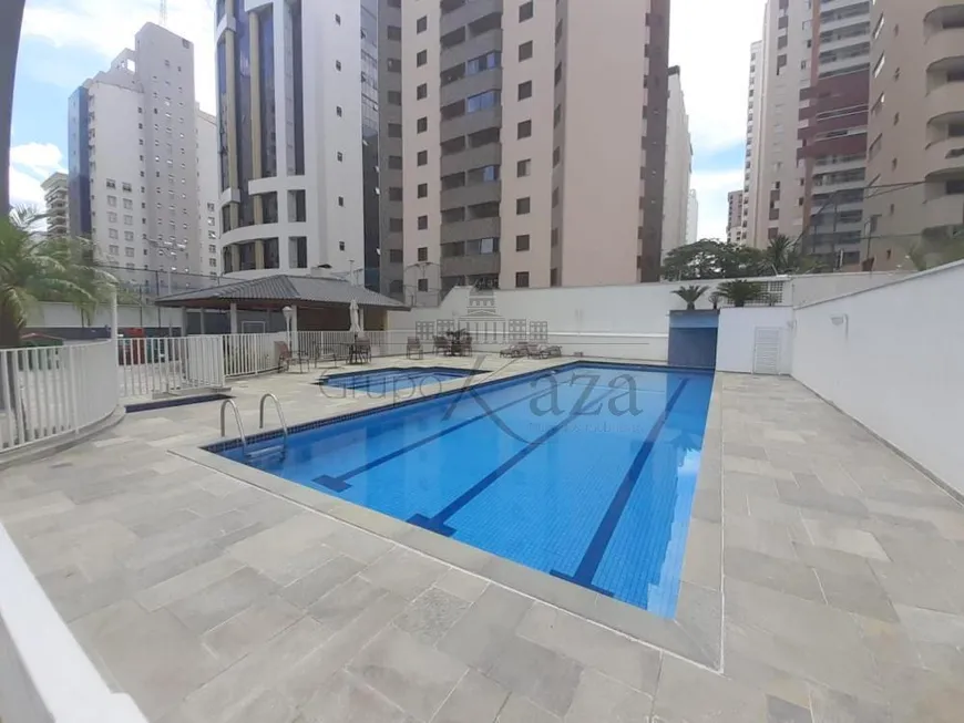 Foto 1 de Cobertura com 4 Quartos à venda, 305m² em Jardim Aquarius, São José dos Campos