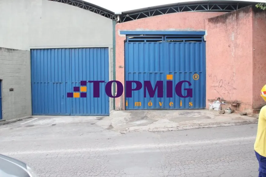 Foto 1 de Galpão/Depósito/Armazém à venda, 1250m² em Betim Industrial, Betim