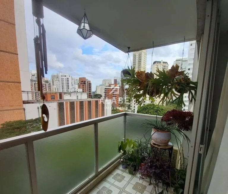 Foto 1 de Apartamento com 3 Quartos à venda, 113m² em Campo Belo, São Paulo