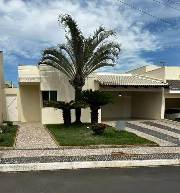 Foto 1 de Casa com 3 Quartos à venda, 191m² em Royal Park, Uberlândia