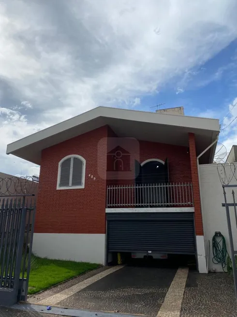 Foto 1 de Casa com 3 Quartos à venda, 195m² em Cazeca, Uberlândia