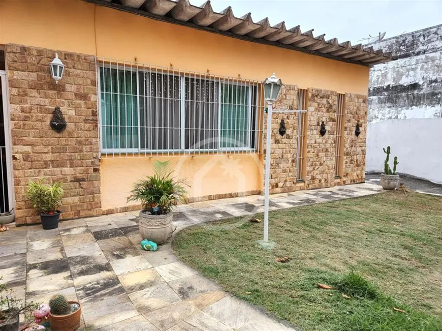Foto 1 de Casa com 5 Quartos à venda, 198m² em Tauá, Rio de Janeiro
