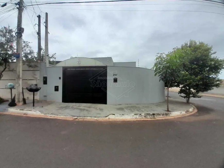 Foto 1 de Casa com 3 Quartos à venda, 139m² em Jardim Residencial Lupo II, Araraquara