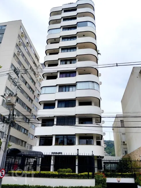 Foto 1 de Apartamento com 4 Quartos à venda, 211m² em Centro, Florianópolis