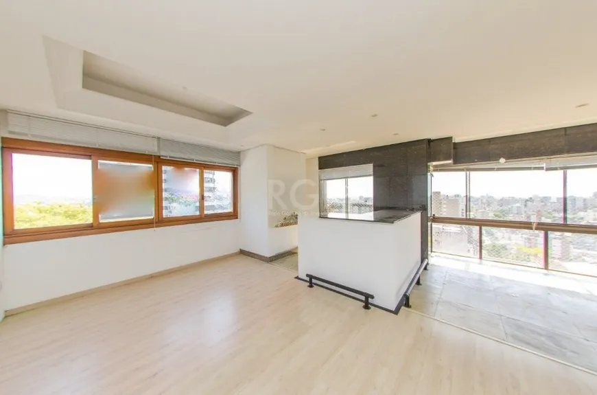 Foto 1 de Apartamento com 4 Quartos à venda, 276m² em Rio Branco, Porto Alegre