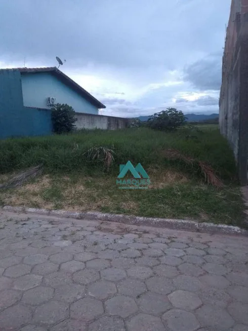 Foto 1 de Lote/Terreno à venda, 300m² em Village das Flores, Caçapava