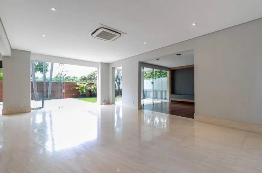 Foto 1 de Casa com 4 Quartos à venda, 1044m² em Brooklin, São Paulo