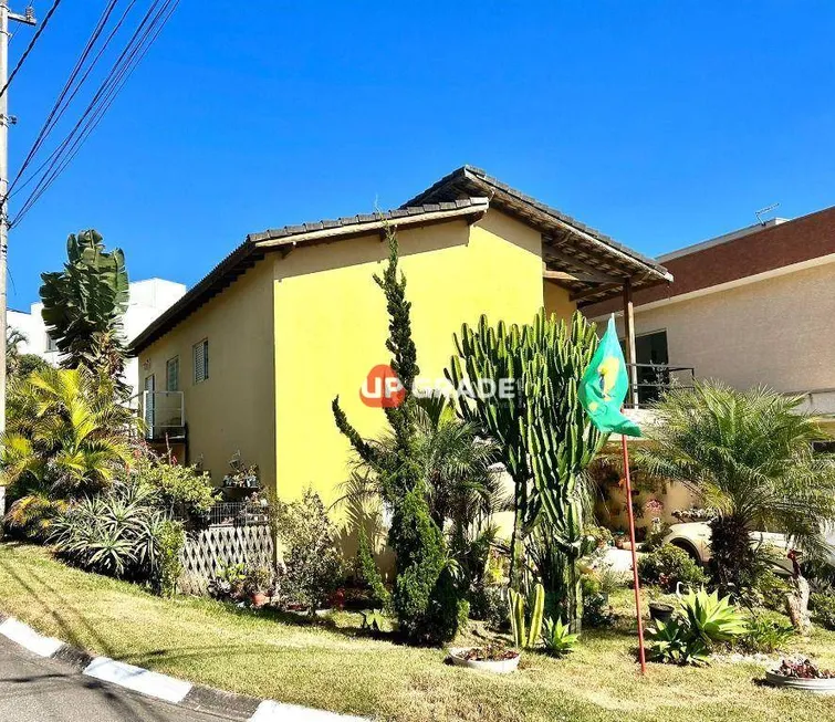 Foto 1 de Casa de Condomínio com 3 Quartos à venda, 290m² em Suru, Santana de Parnaíba