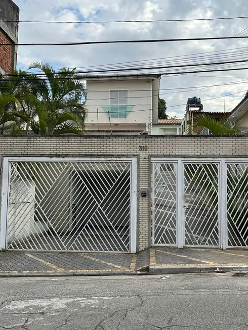 Foto 1 de Casa com 3 Quartos para alugar, 160m² em Vila Mafra, São Paulo