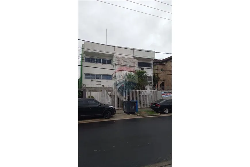 Foto 1 de Prédio Comercial para alugar, 890m² em Encruzilhada, Santos