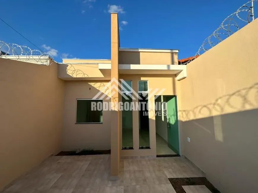 Foto 1 de Casa com 3 Quartos à venda, 110m² em Planalto, Montes Claros