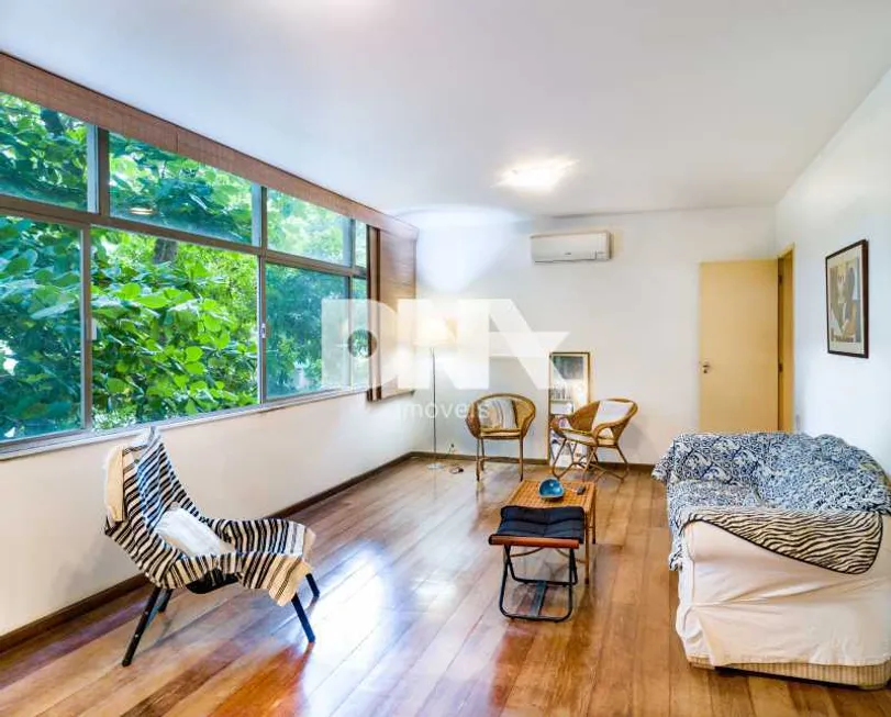 Foto 1 de Apartamento com 3 Quartos à venda, 130m² em Ipanema, Rio de Janeiro