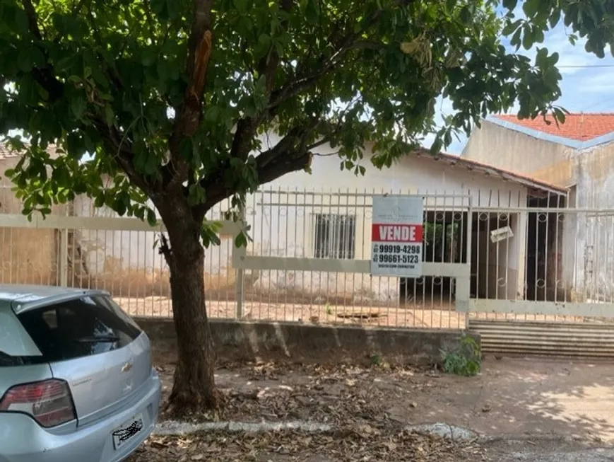 Foto 1 de Casa com 3 Quartos à venda, 231m² em Conjunto Residencial Aruana I, Goiânia