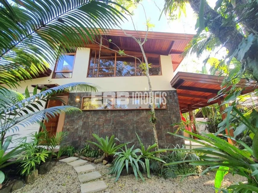 Foto 1 de Casa com 3 Quartos à venda, 190m² em Itamambuca, Ubatuba