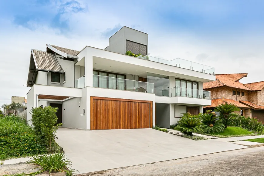 Foto 1 de Casa com 7 Quartos para alugar, 700m² em Jurerê Internacional, Florianópolis