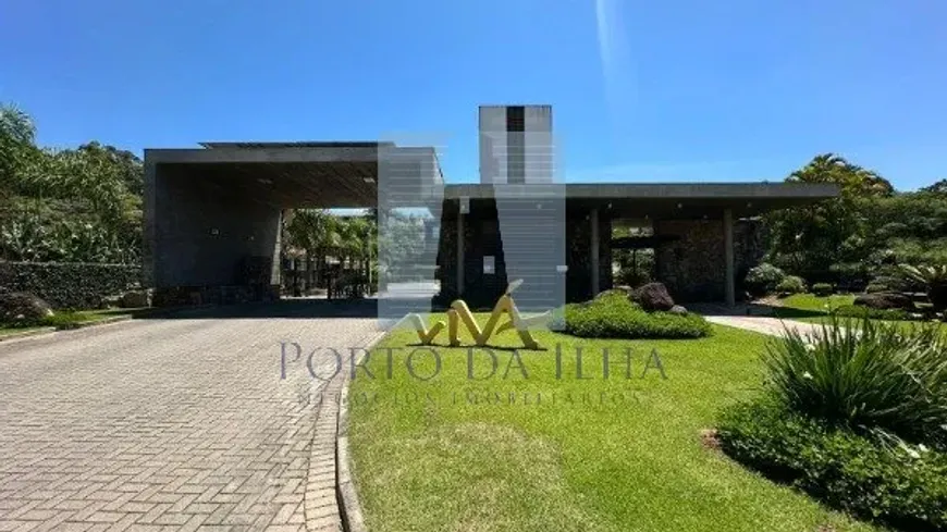 Foto 1 de Lote/Terreno à venda, 756m² em Cacupé, Florianópolis