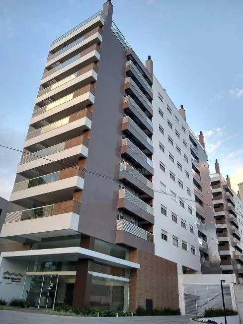 Foto 1 de Apartamento com 2 Quartos à venda, 77m² em Itacorubi, Florianópolis