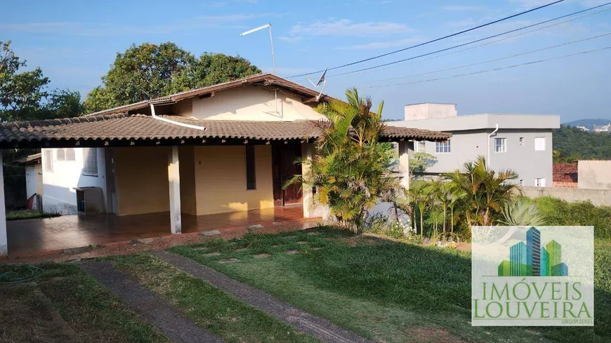 Foto 1 de Fazenda/Sítio com 3 Quartos à venda, 163m² em , Louveira