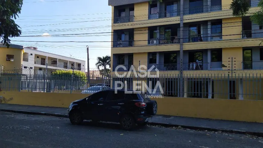 Foto 1 de Apartamento com 3 Quartos à venda, 80m² em Lago Jacarey, Fortaleza