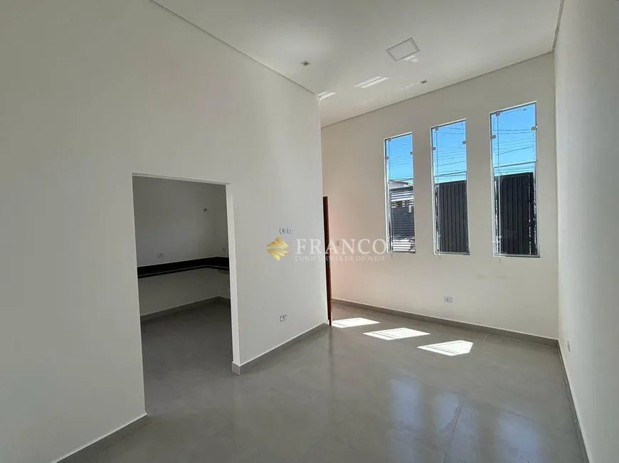 Foto 1 de Casa com 3 Quartos à venda, 88m² em Residencial Estoril, Taubaté