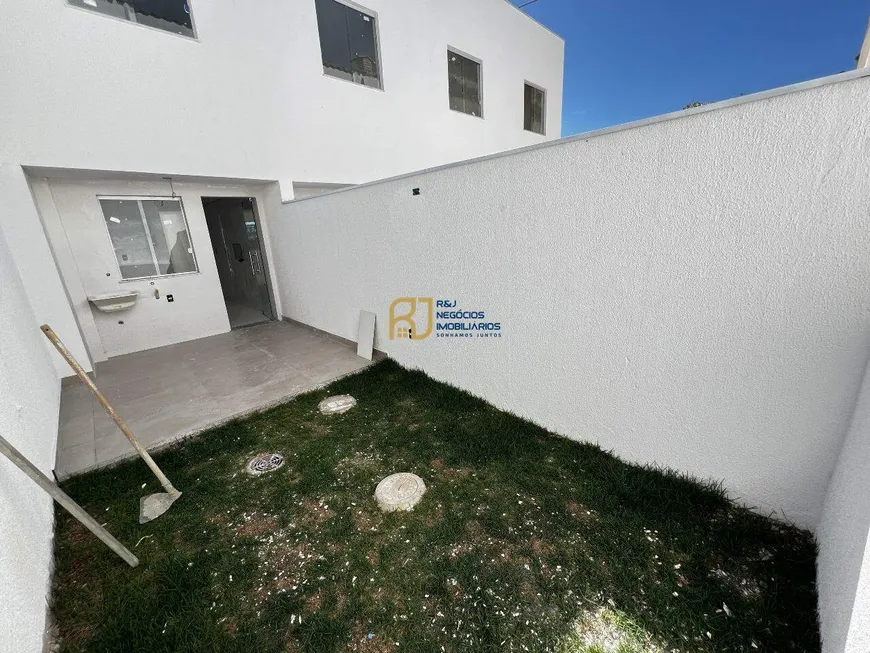 Foto 1 de Casa com 2 Quartos à venda, 130m² em Santa Branca, Belo Horizonte
