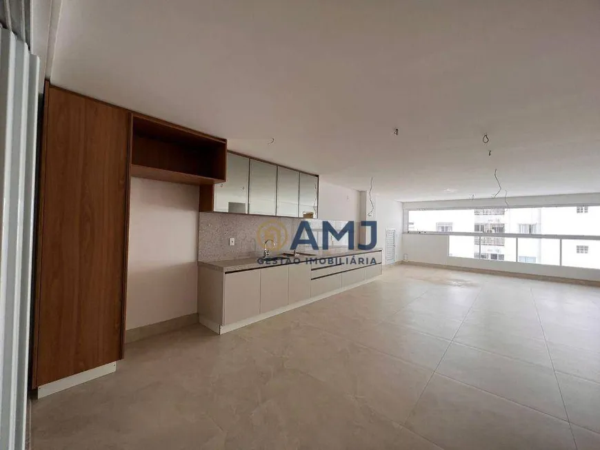 Foto 1 de Apartamento com 4 Quartos à venda, 256m² em Setor Marista, Goiânia
