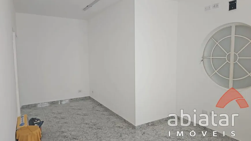 Foto 1 de Sala Comercial para alugar, 18m² em Jardim Maria Rosa, Taboão da Serra