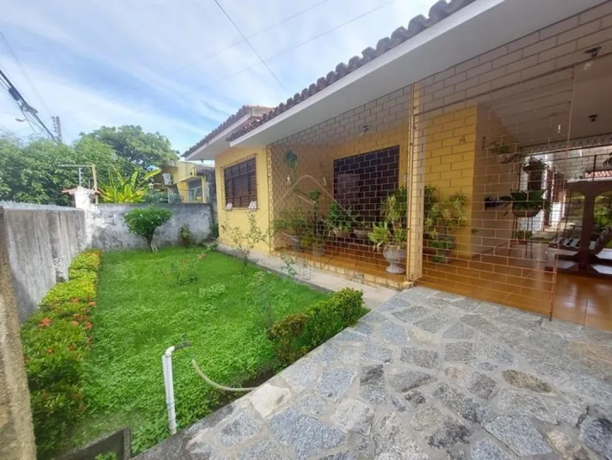 Foto 1 de Casa com 3 Quartos à venda, 200m² em Miramar, João Pessoa