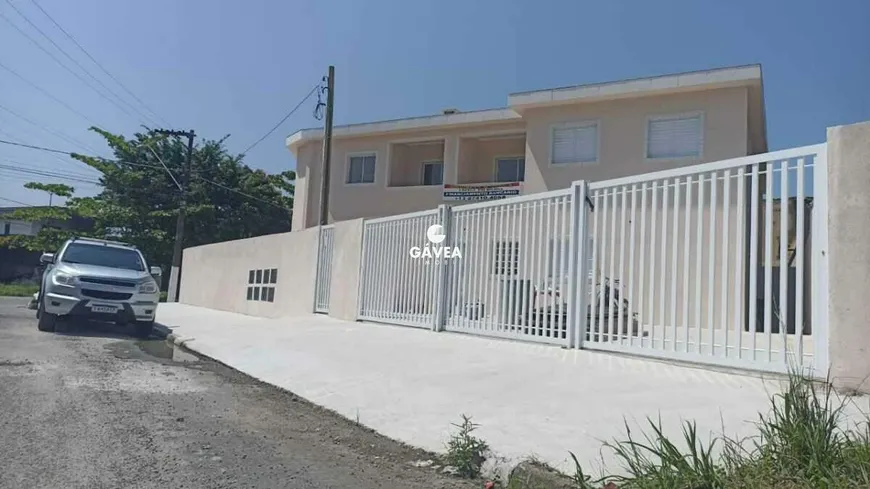 Foto 1 de Casa com 2 Quartos à venda, 53m² em Parque Continental, São Vicente