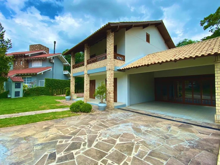 Foto 1 de Casa de Condomínio com 3 Quartos à venda, 200m² em Centro, Viamão
