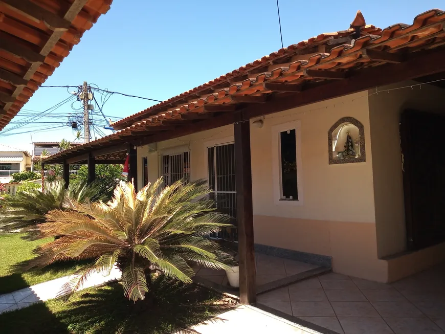 Foto 1 de Casa com 3 Quartos à venda, 230m² em Jardim Campomar, Rio das Ostras