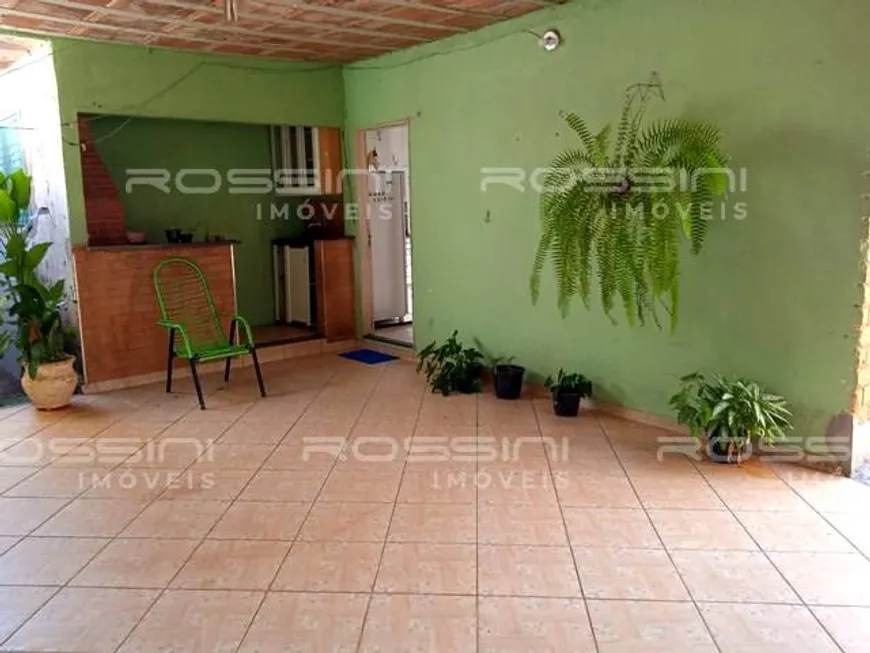 Foto 1 de Casa com 4 Quartos à venda, 139m² em Quintino Facci II, Ribeirão Preto