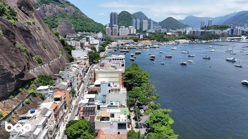 Foto 1 de Casa com 3 Quartos à venda, 458m² em Urca, Rio de Janeiro