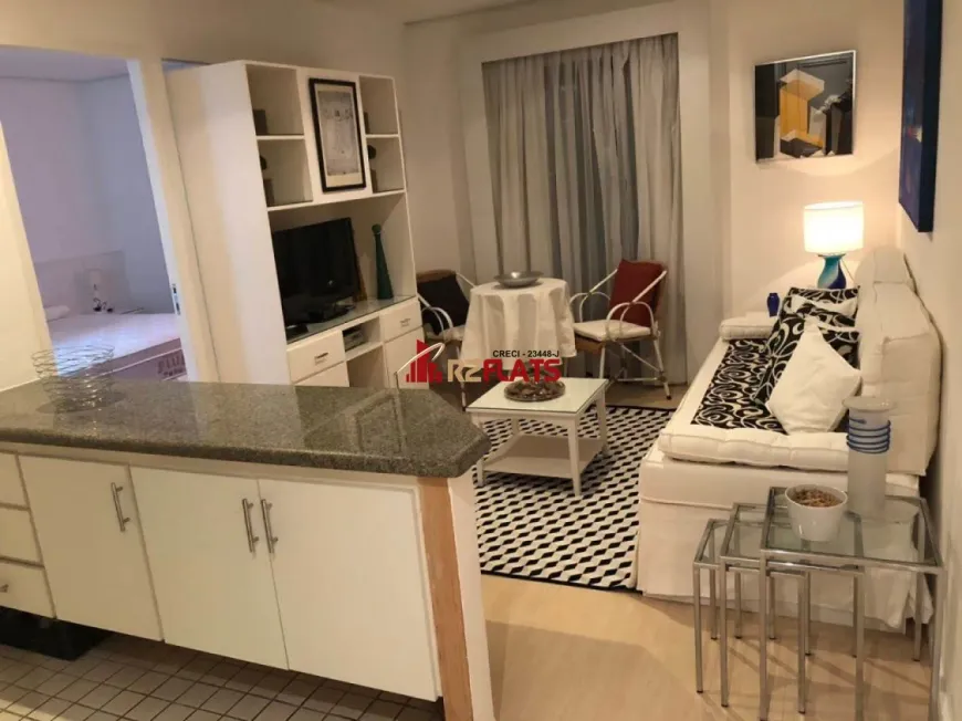 Foto 1 de Flat com 1 Quarto para alugar, 41m² em Itaim Bibi, São Paulo