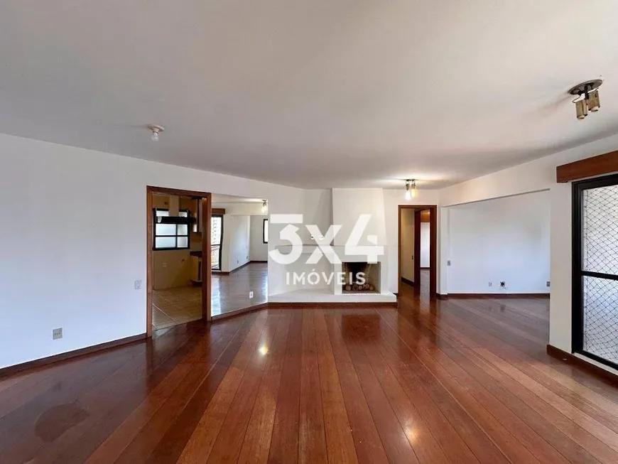 Foto 1 de Apartamento com 3 Quartos à venda, 143m² em Moema, São Paulo