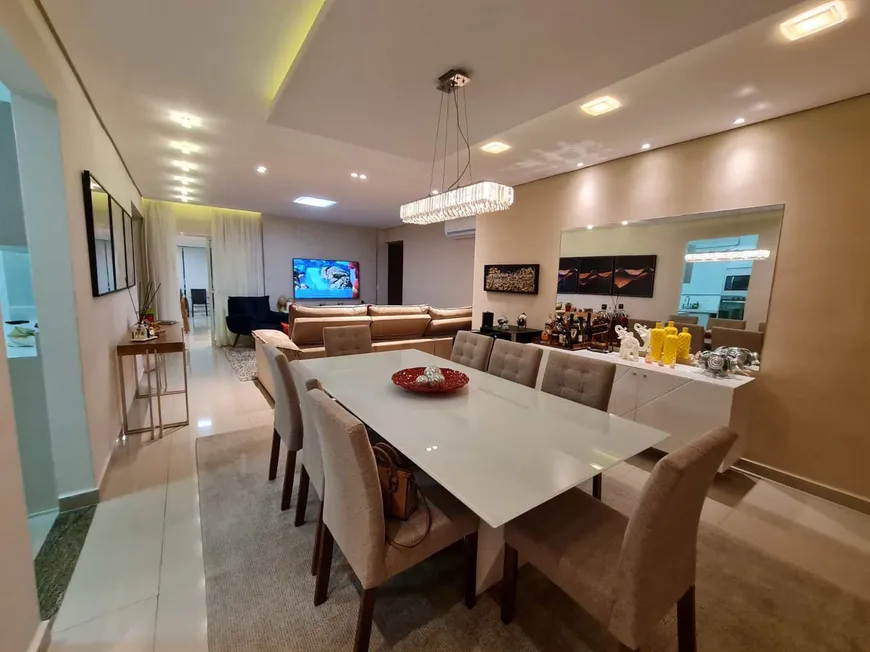 Foto 1 de Apartamento com 3 Quartos à venda, 172m² em Vila Tupi, Praia Grande