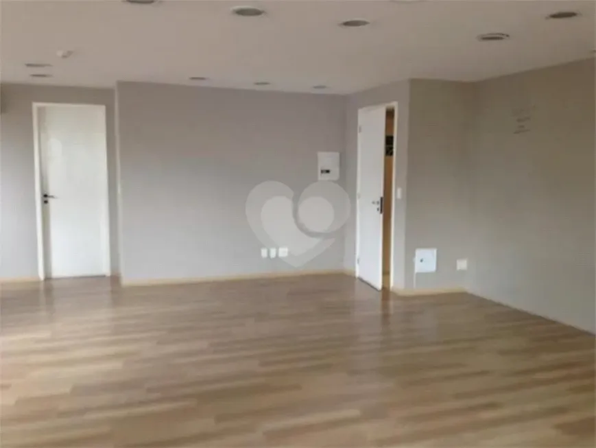 Foto 1 de Sala Comercial para alugar, 55m² em Jardim América, São Paulo